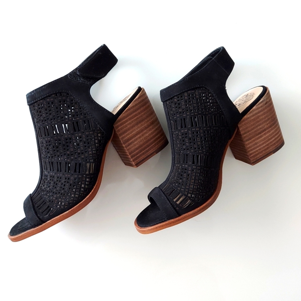 NWOT Vince Camuto Open Toe Black Booties, Wedge Ankle Boots, Heeled Boots, Suede